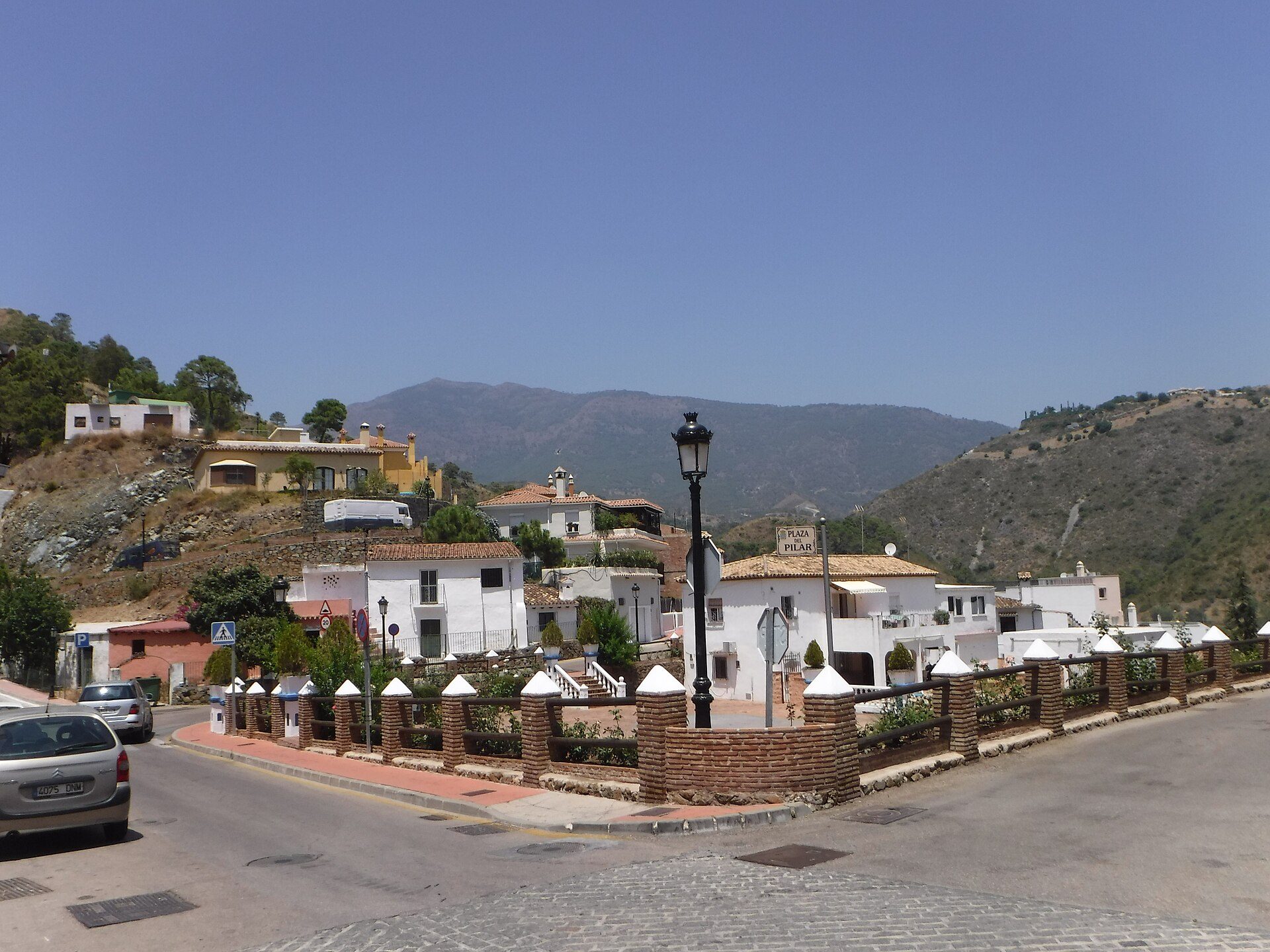 Benahavis white village